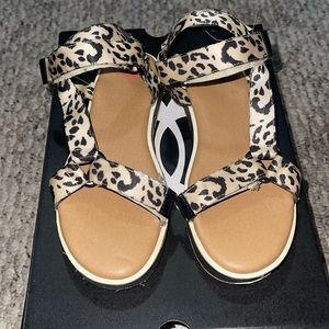 GB Girls Sandals Leopard